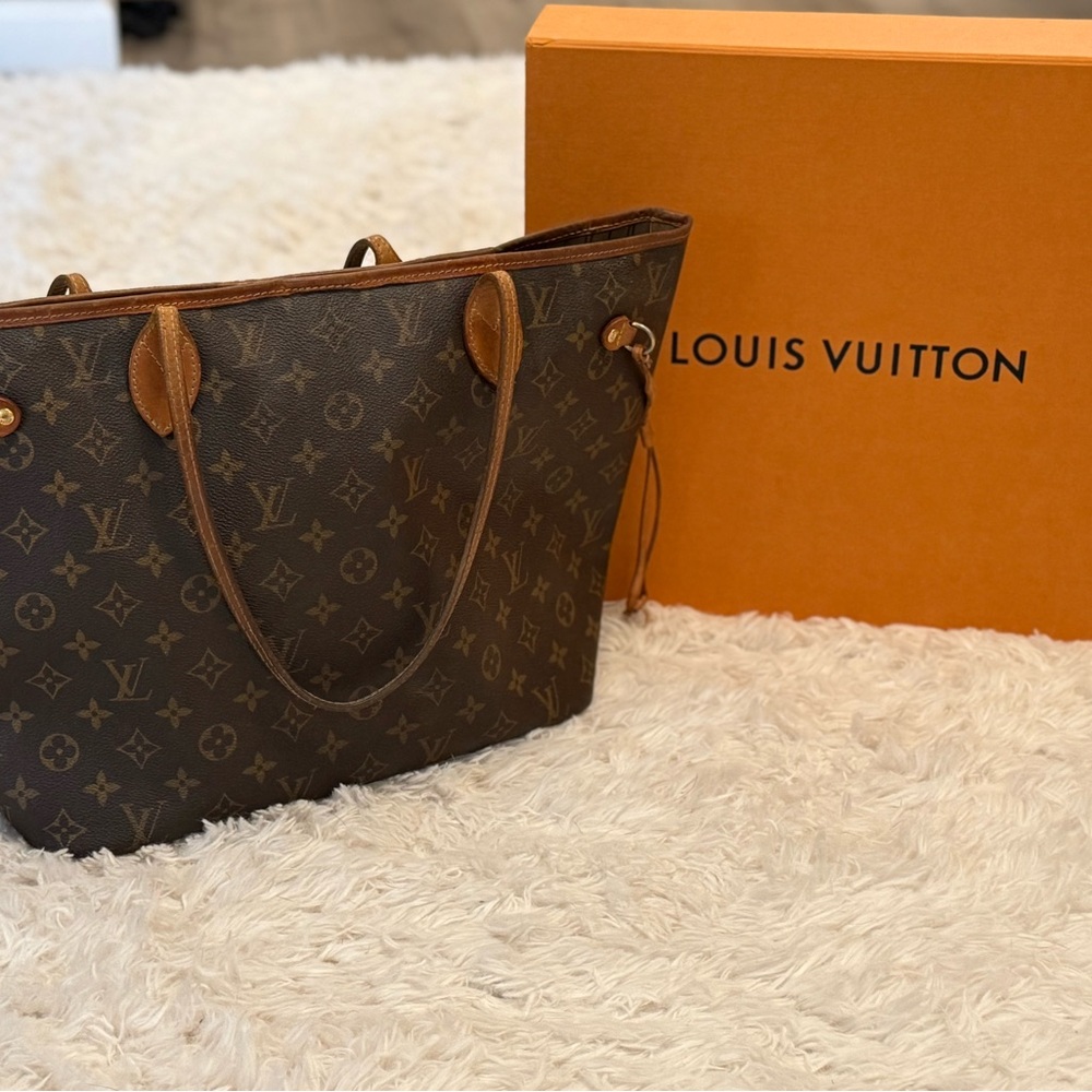 Louis Vuitton Brown Monogram Neverfull Bag
